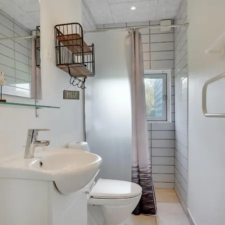 Ellenora - 1km From The Sea By Interhome Hébergement de vacances *