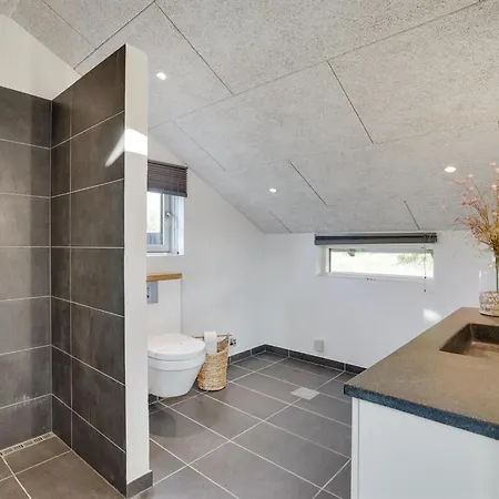 Ellenora - 1km From The Sea By Interhome Vejers Strand