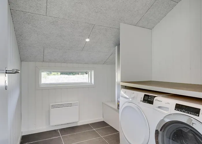 Ellenora - 1km From The Sea By Interhome בית נופש *