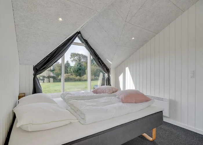 Ellenora - 1km From The Sea By Interhome בית נופש *