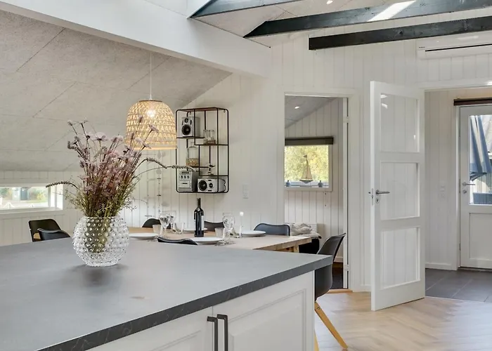 בית נופש Ellenora - 1km From The Sea By Interhome