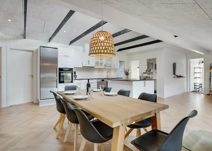 Ellenora - 1km From The Sea By Interhome בית נופש *